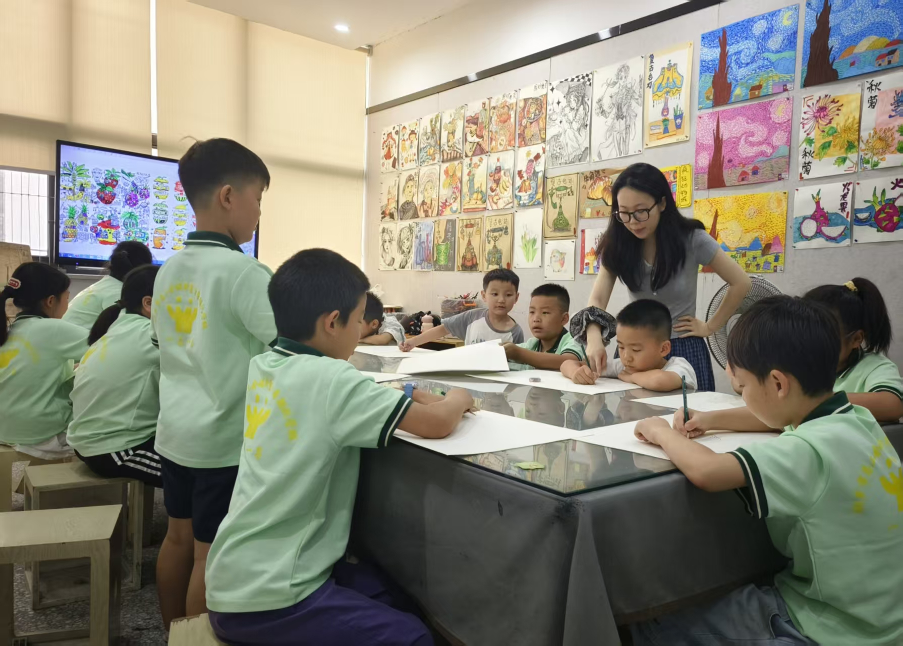 你上班 我带娃！湘乡市总工会“暖新童行 